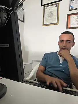 logan-31 online show from April 15, 2026, 6:37 pm