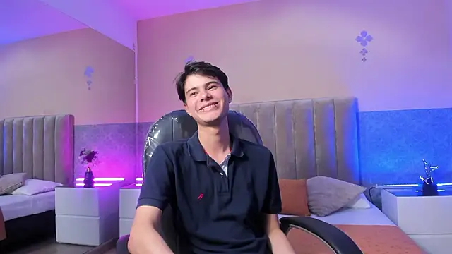 Derek Sinn online show from March 9, 2026, 9:08 pm