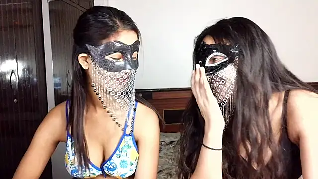 Alina Teen online show from April 22, 2026, 8:28 am