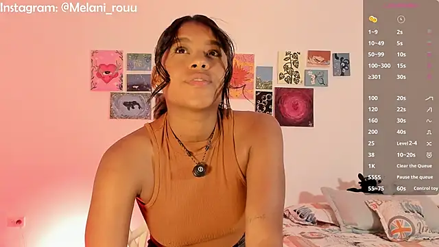 melrousses  online show from February 19, 2026, 4:52 am