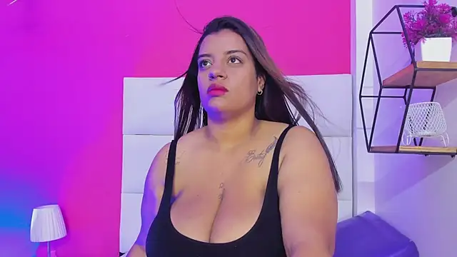 Roxy sexy69  online show from February 28, 2026, 3:51 am