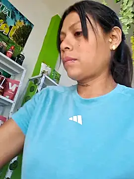 Snapshot of Tatianna_Loove_ chatting on May 28, 2026, 1:52 pm Tatianna Loove online show from May 28, 2026, 1:52 pm