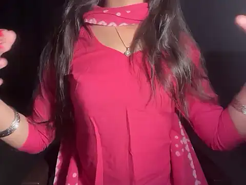 Simran kaurr online show from April 17, 2026, 6:49 am