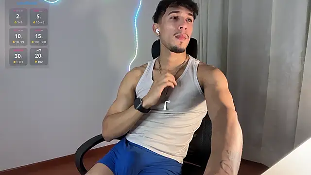 rafael stone11 online show from February 17, 2026, 1:46 am