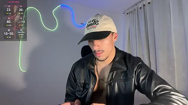 rafael stone11 online show from March 19, 2026, 12:47 am