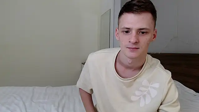 NikiKerryCum online show from February 11, 2026, 12:43 pm