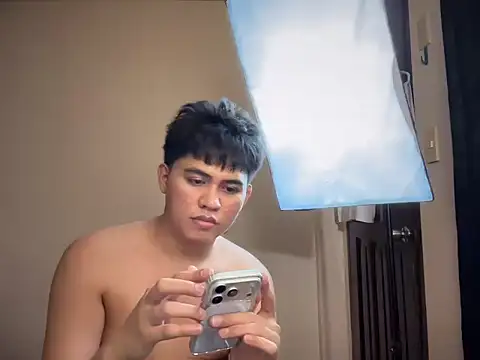 LustTitanX online show from February 11, 2026, 3:39 pm