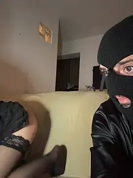 la mora69 online show from March 12, 2026, 11:11 pm