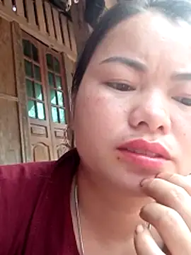 emlylyxinh online show from February 13, 2026, 9:27 am