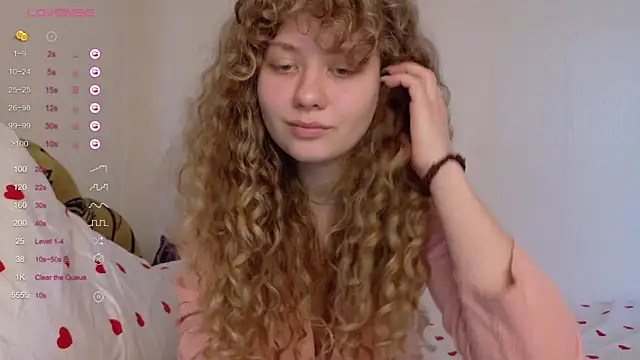 Snapshot of Milounee chatting on March 13, 2026, 9:38 am Milounee online show from March 13, 2026, 9:38 am