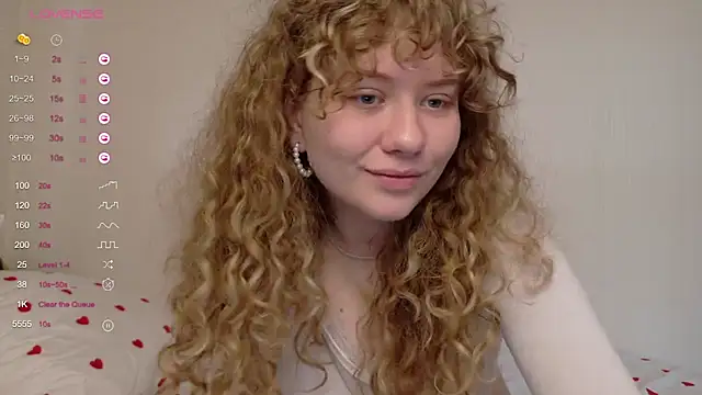 Snapshot of Milounee chatting on March 20, 2026, 5:34 am Milounee online show from March 20, 2026, 5:34 am