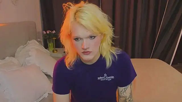 Lollita Morgan online show from March 30, 2026, 10:38 am