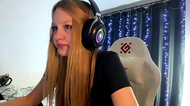 axin burnell online show from March 5, 2026, 6:15 pm