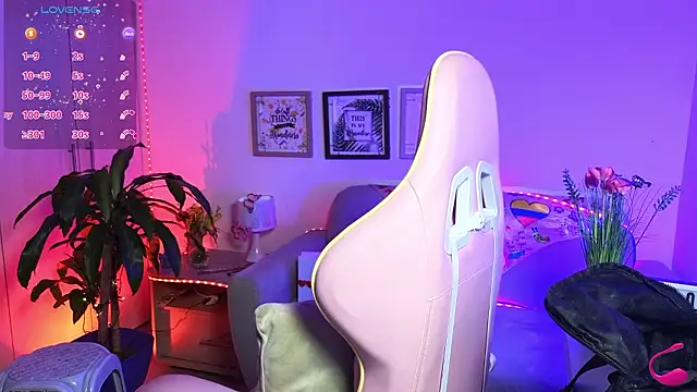 Sofiagomez777 online show from March 4, 2026, 12:27 am