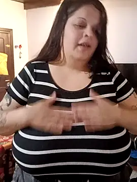 Medicenpudin97 online show from February 3, 2026, 3:17 pm