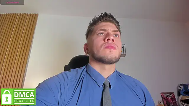 SebastianMaximoff  online show from June 9, 2026, 7:58 pm