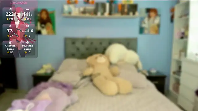 Crystal X  online show from July 25, 2026, 1:58 am