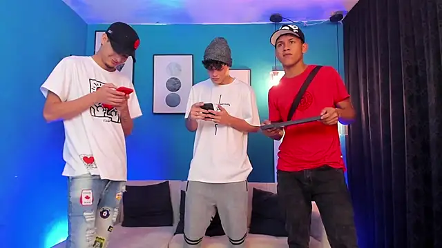 KingOfHeavens 2 online show from February 12, 2026, 6:19 am