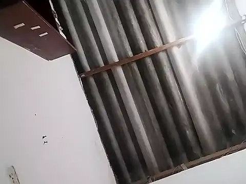 Snapshot of natasha_and_zoe chatting on March 3, 2026, 6:36 pm natasha and zoe online show from March 3, 2026, 6:36 pm