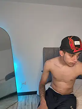 Lucas her online show from April 10, 2026, 11:20 pm