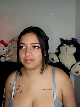Snapshot of _juli17_ chatting on April 23, 2026, 12:01 am juli17 online show from April 23, 2026, 12:01 am