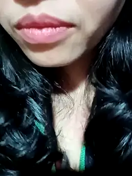 Hana-love2026 online show from February 4, 2026, 1:06 pm