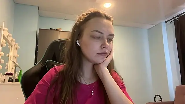 AndreeMerryman online show from April 3, 2026, 3:04 am