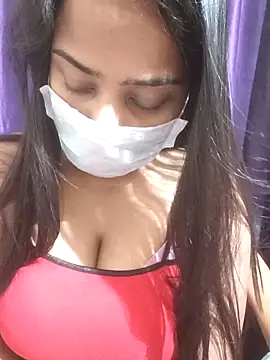 MidnightVibes  online show from February 6, 2026, 5:38 pm