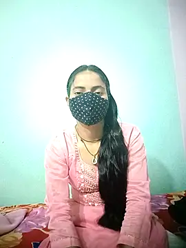 18 year old girl online show from February 16, 2026, 3:02 am