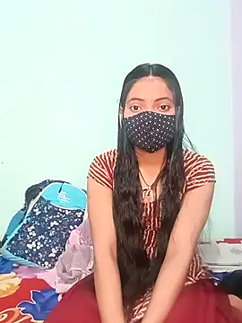 18 year old girl online show from February 22, 2026, 3:07 am