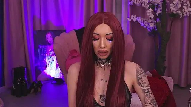 Snapshot of CassandraFoxy chatting on February 13, 2026, 5:36 am CassandraFoxy online show from February 13, 2026, 5:36 am