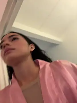 Doll Alaia  online show from February 12, 2026, 10:54 am