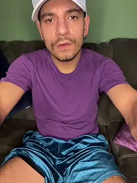 alessand180521 online show from February 10, 2026, 8:13 pm