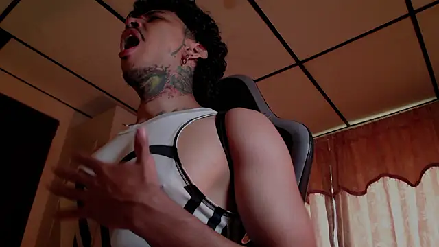 D3v1L88 online show from February 18, 2026, 4:03 pm