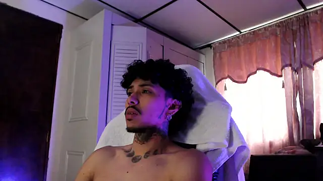 D3v1L88 online show from April 17, 2026, 8:56 pm