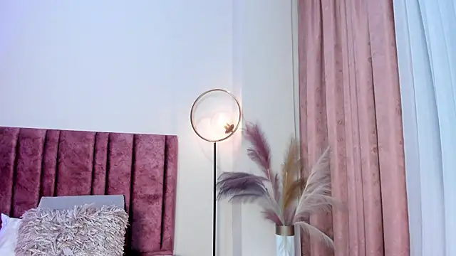 KeniaCarterr online show from February 20, 2026, 2:08 am