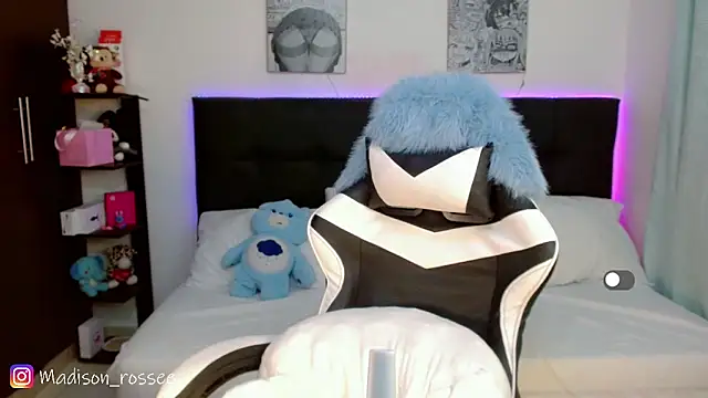 Madison Rossee online show from March 14, 2026, 9:09 pm