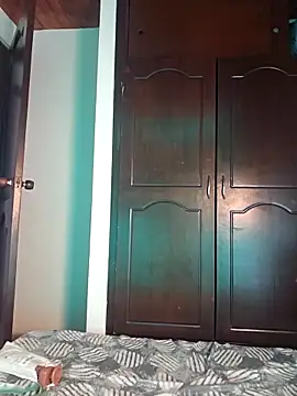  ChloeRed online show from April 14, 2026, 4:02 pm