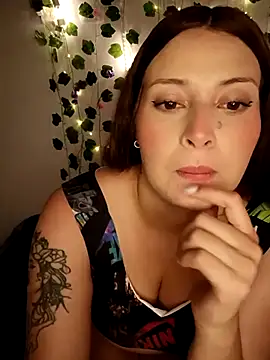 melly whatson online show from February 26, 2026, 11:20 am