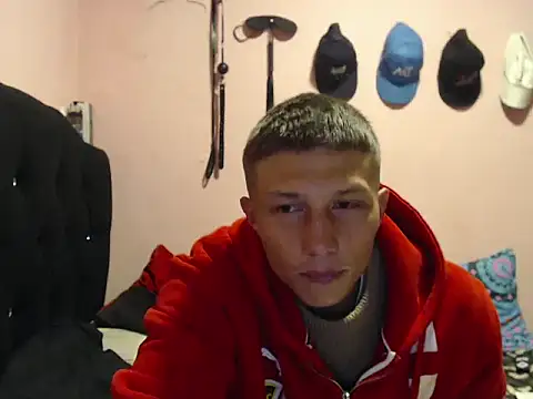 Snapshot of Cronos_Hot_8 chatting on February 2, 2026, 10:47 am Cronos Hot 8 online show from February 2, 2026, 10:47 am