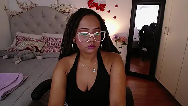 Snapshot of hope11x chatting on March 4, 2026, 4:24 pm hope11x online show from March 4, 2026, 4:24 pm