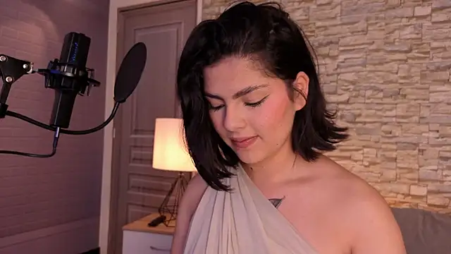 Snapshot of butterflyx39 chatting on June 4, 2026, 6:14 pm butterflyx39 online show from June 4, 2026, 6:14 pm