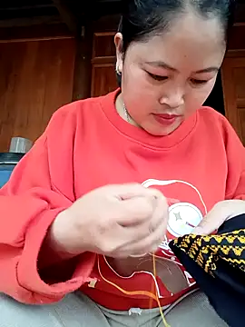 Mayly Sweet online show from February 20, 2026, 2:19 am