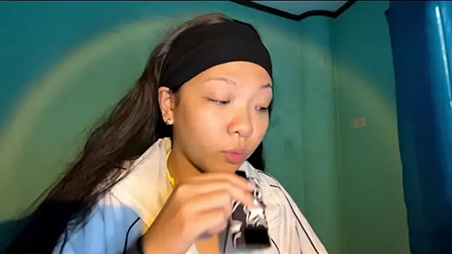 TerisaYellow online show from February 18, 2026, 5:47 am