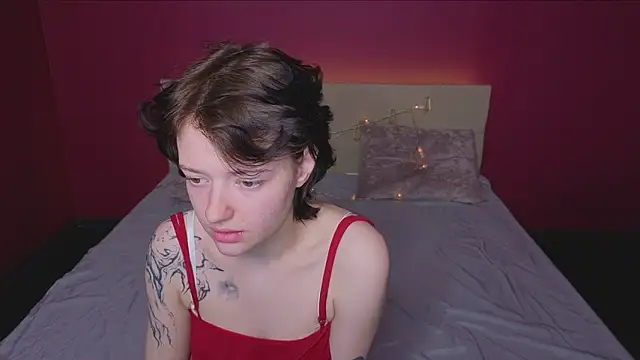 Svenaa Kopnie online show from March 4, 2026, 1:44 am