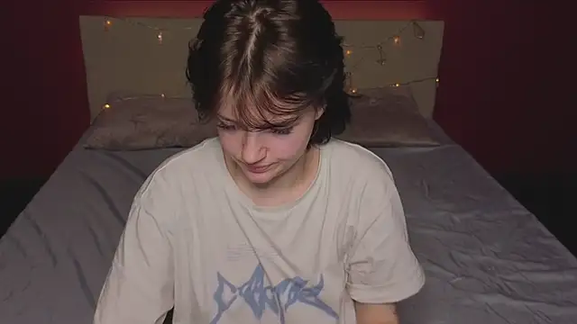 Svenaa Kopnie online show from March 20, 2026, 12:59 am