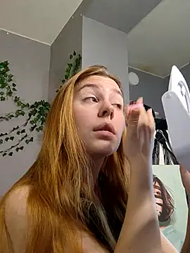 Snapshot of Mira-Werner chatting on June 2, 2026, 3:19 am Mira-Werner online show from June 2, 2026, 3:19 am