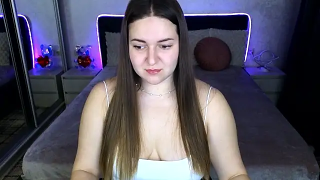 Eva Luxx online show from March 9, 2026, 12:14 am