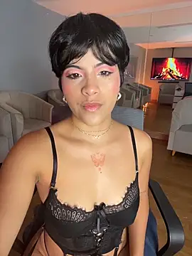 Eva Monroes online show from April 5, 2026, 4:09 am