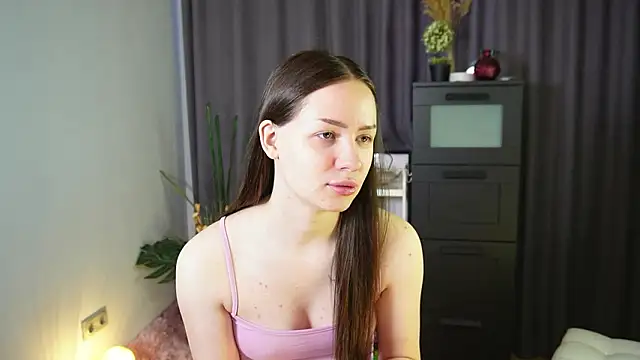 Snapshot of Murmella chatting on March 4, 2026, 5:35 am Murmella online show from March 4, 2026, 5:35 am